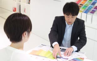 シートデザインのプロに相談する